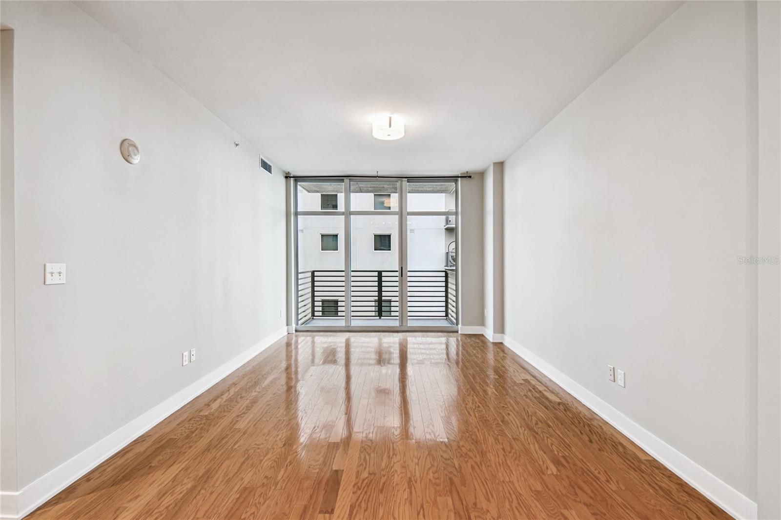 GRAND CENTRAL AT KENNEDY RESIDENCES A CONDOMINIUM - Residential