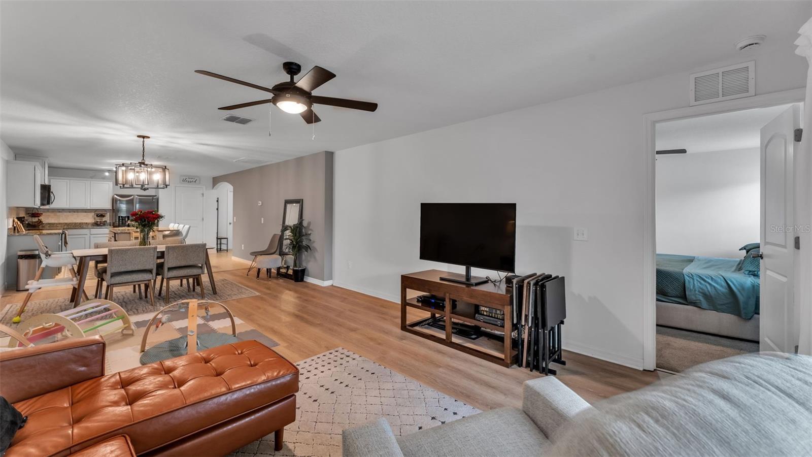 VILLAGES/BRIDGEWATERVILLAGE 08 - Residential