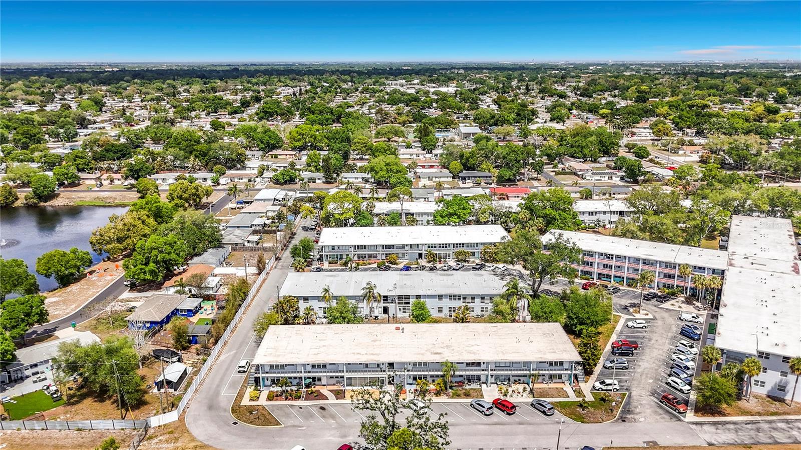 CLEARVIEW OAKS PARADISE - Residential