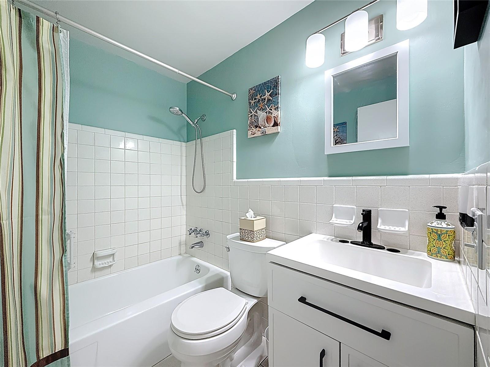 CLEARVIEW OAKS PARADISE - Residential