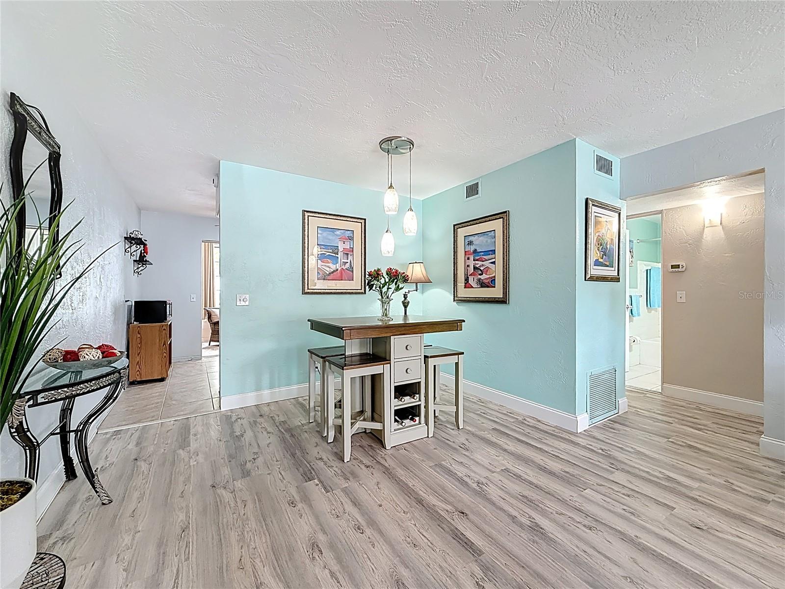 CLEARVIEW OAKS PARADISE - Residential