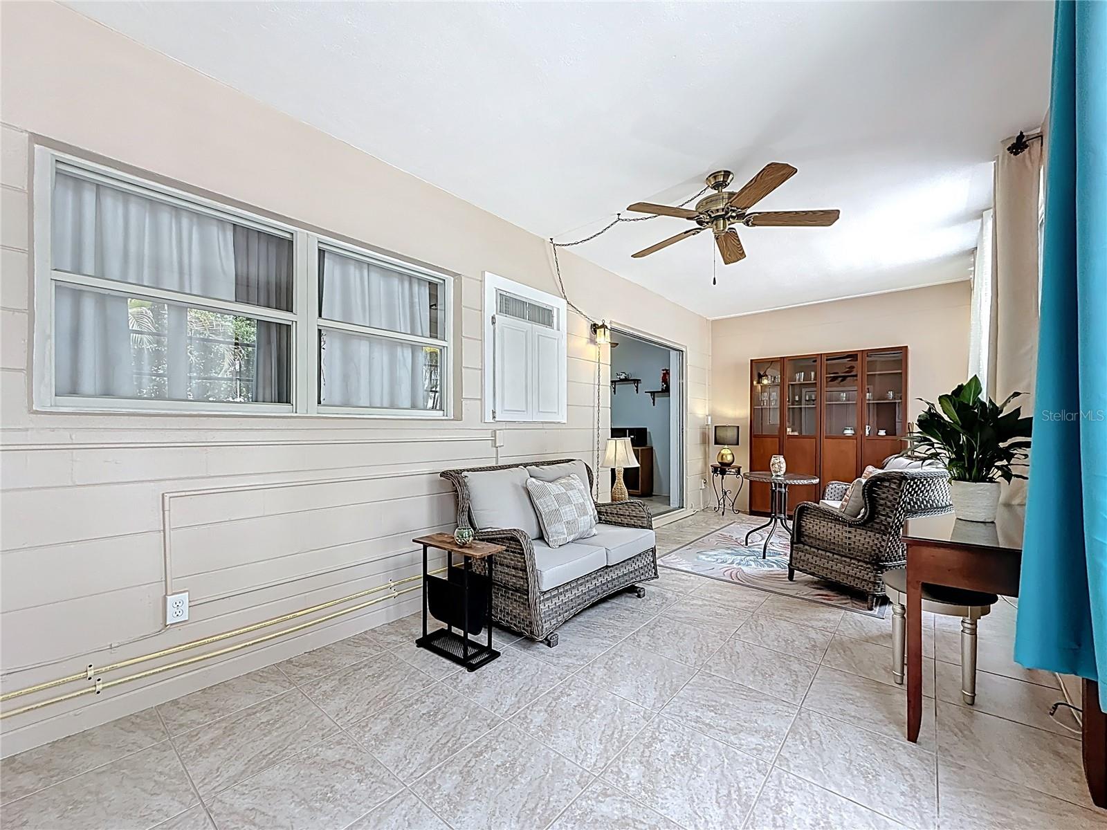 CLEARVIEW OAKS PARADISE - Residential