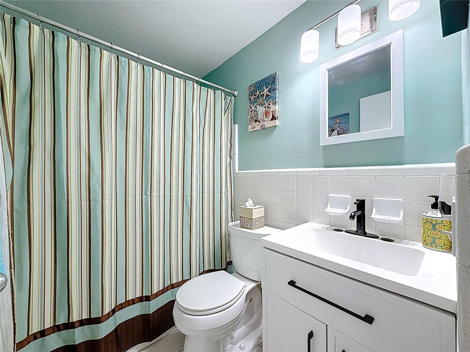 CLEARVIEW OAKS PARADISE - Residential