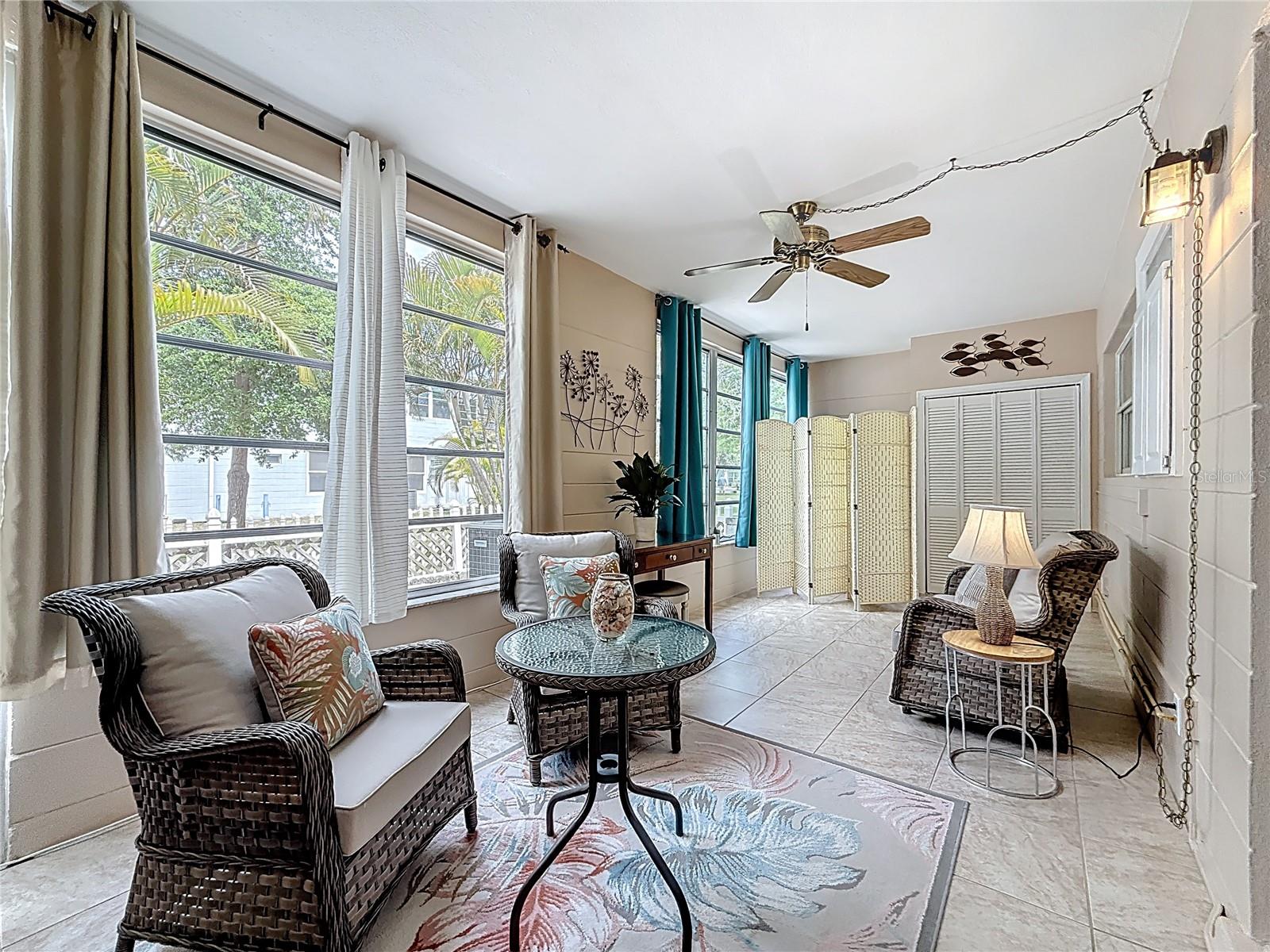 CLEARVIEW OAKS PARADISE - Residential