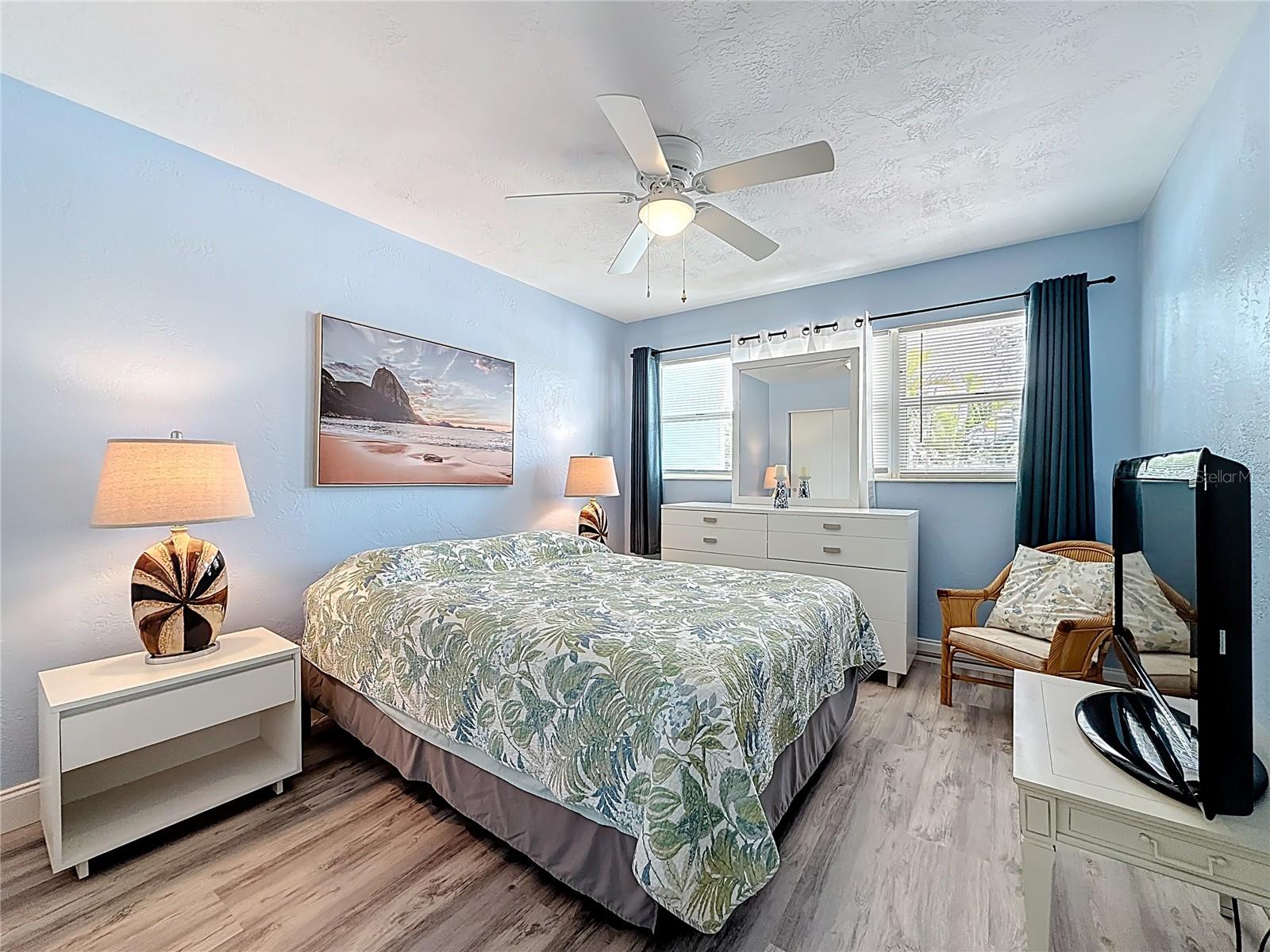 CLEARVIEW OAKS PARADISE - Residential