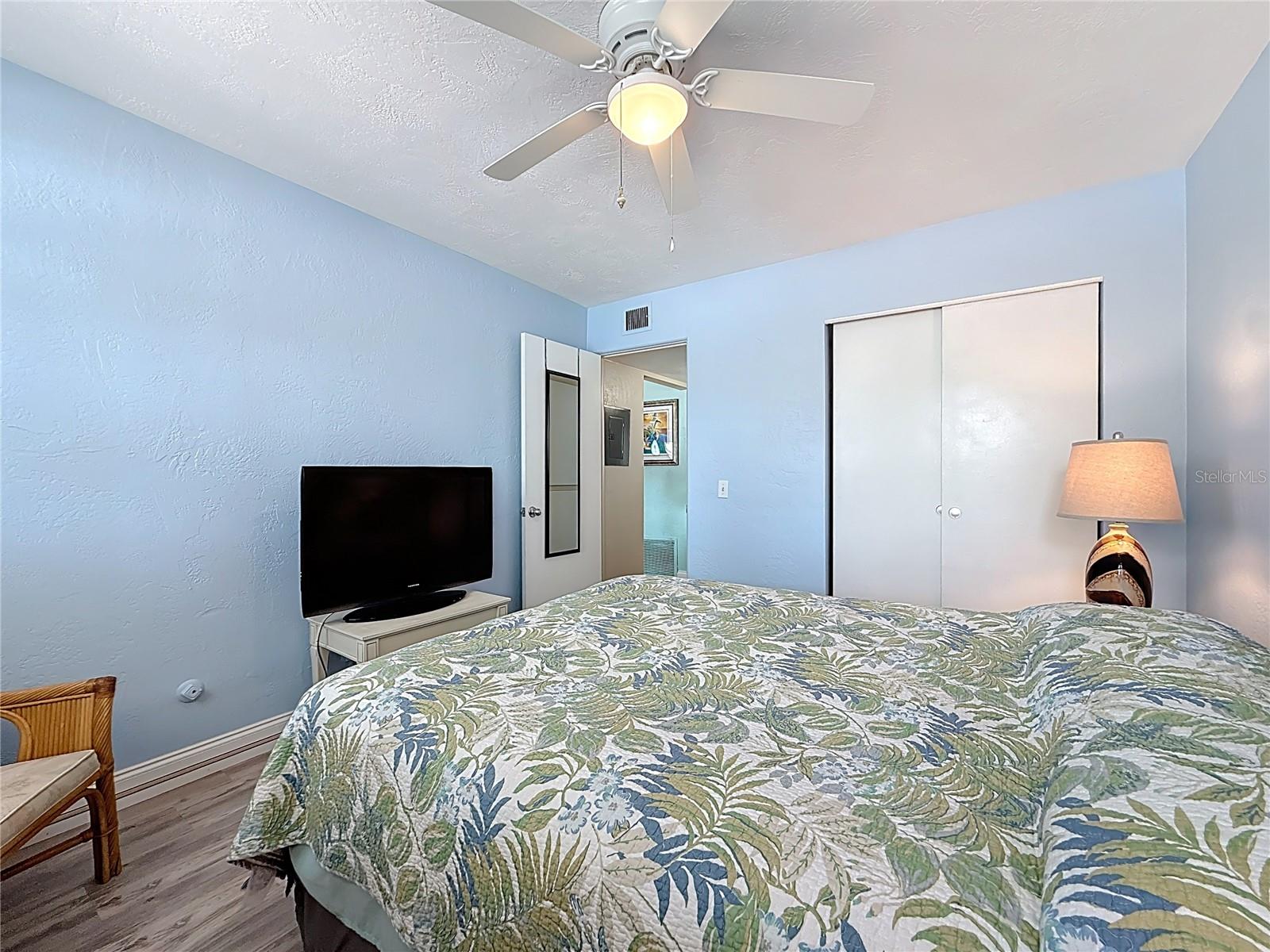 CLEARVIEW OAKS PARADISE - Residential