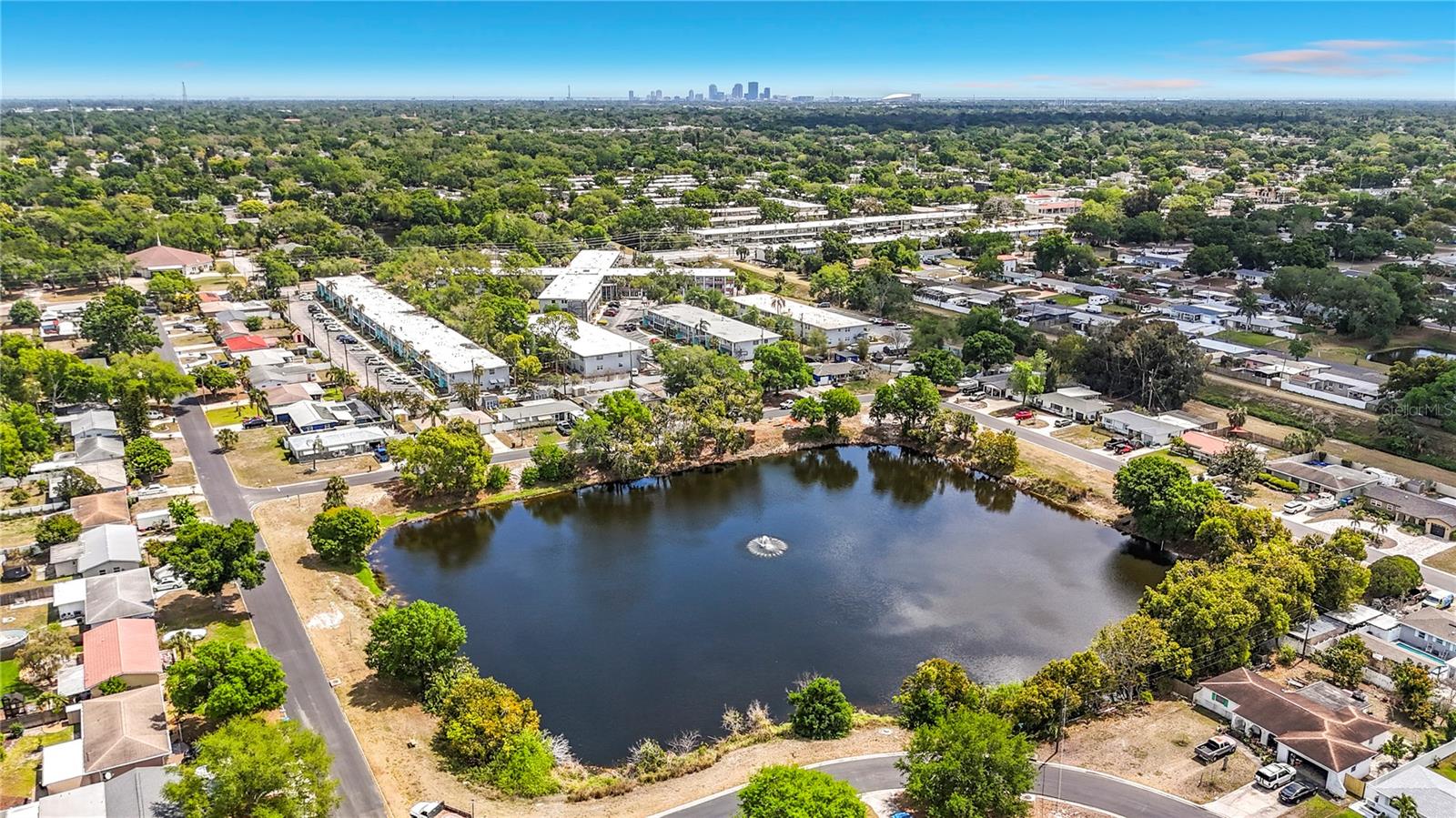 CLEARVIEW OAKS PARADISE - Residential