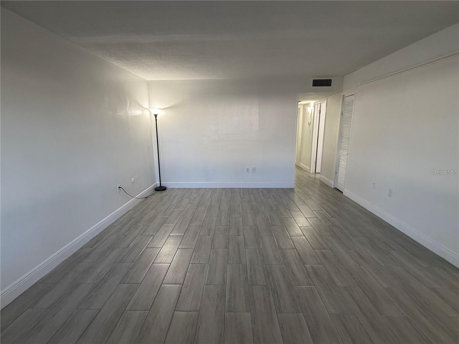KALMIA CONDO - Residential