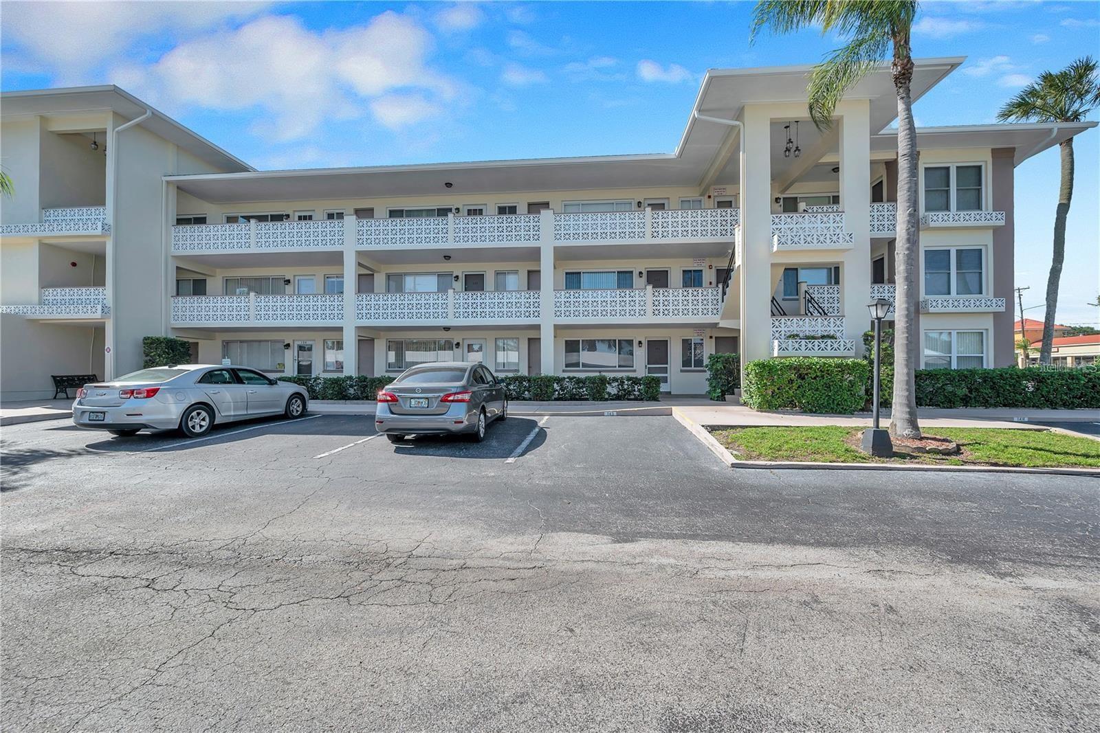 KALMIA CONDO - Residential