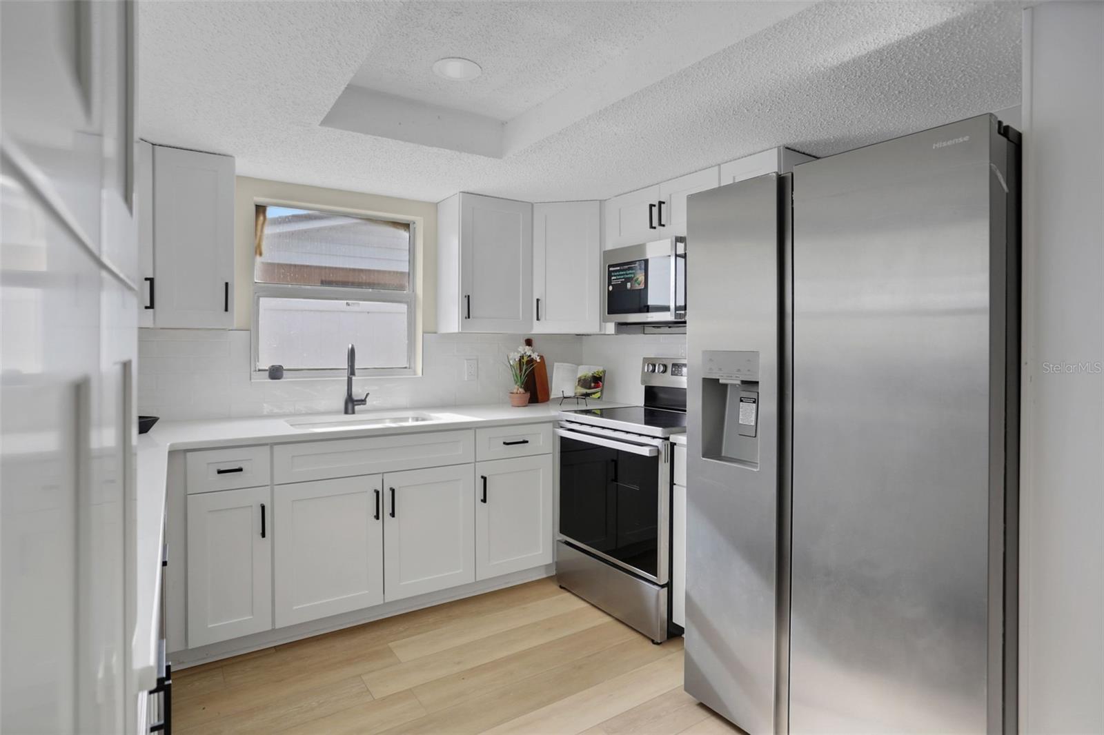 EMBASSY HILLS - Residential