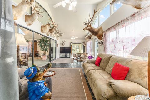 Tiny photo for 255 SW 96th Lane, Ocala, FL 34476 (MLS # OM713464)