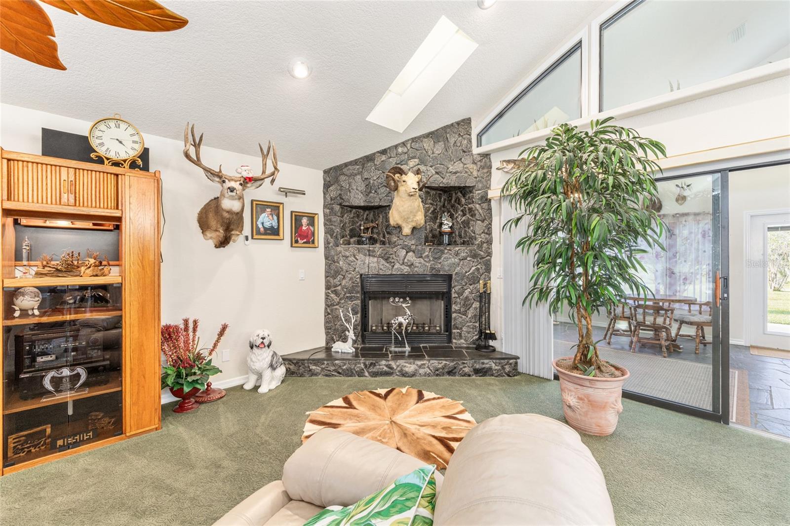 SHADY ACRES - Residential