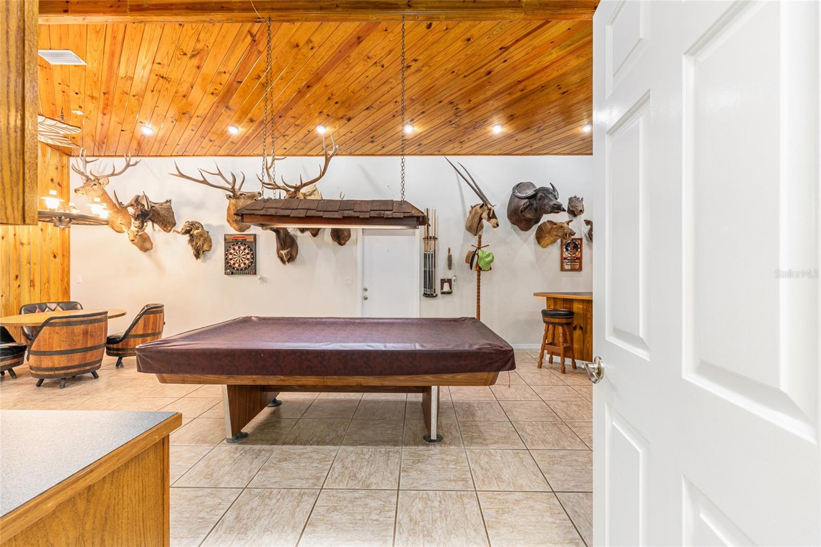 SHADY ACRES - Residential