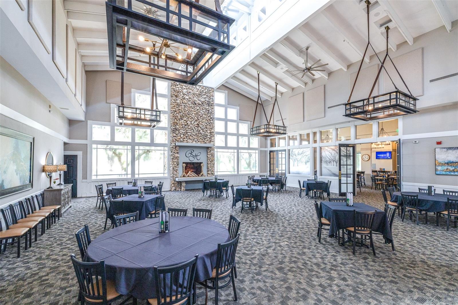 RIVER HILLS COUNTRY CLUB PARCE - Residential