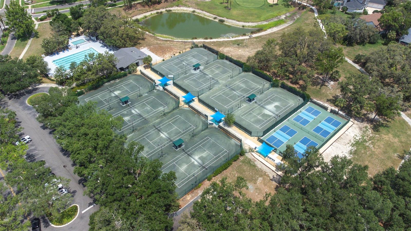 RIVER HILLS COUNTRY CLUB PARCE - Residential