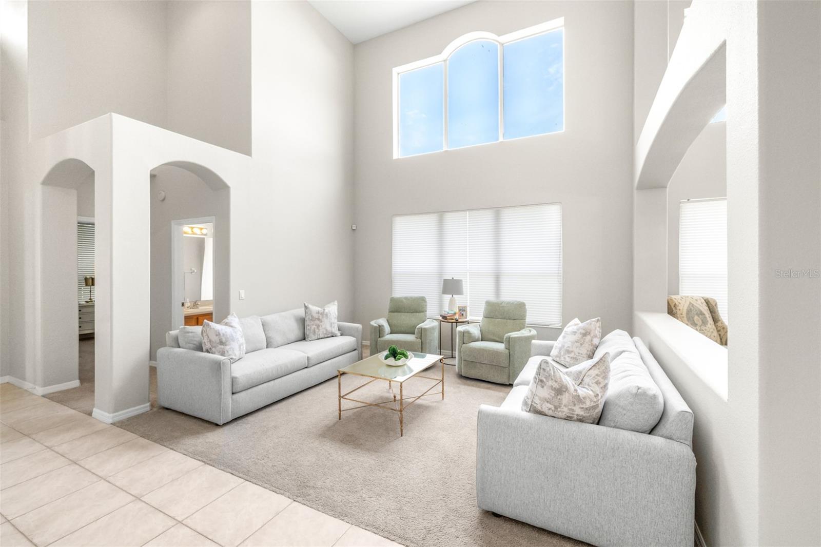 RIVER HILLS COUNTRY CLUB PARCE - Residential