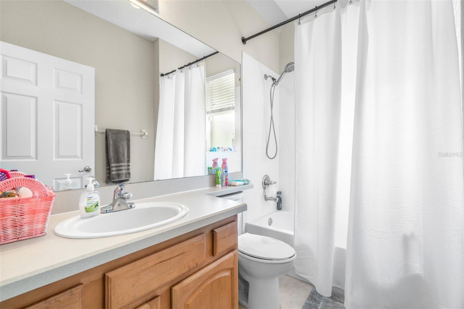 RIVER HILLS COUNTRY CLUB PARCE - Residential