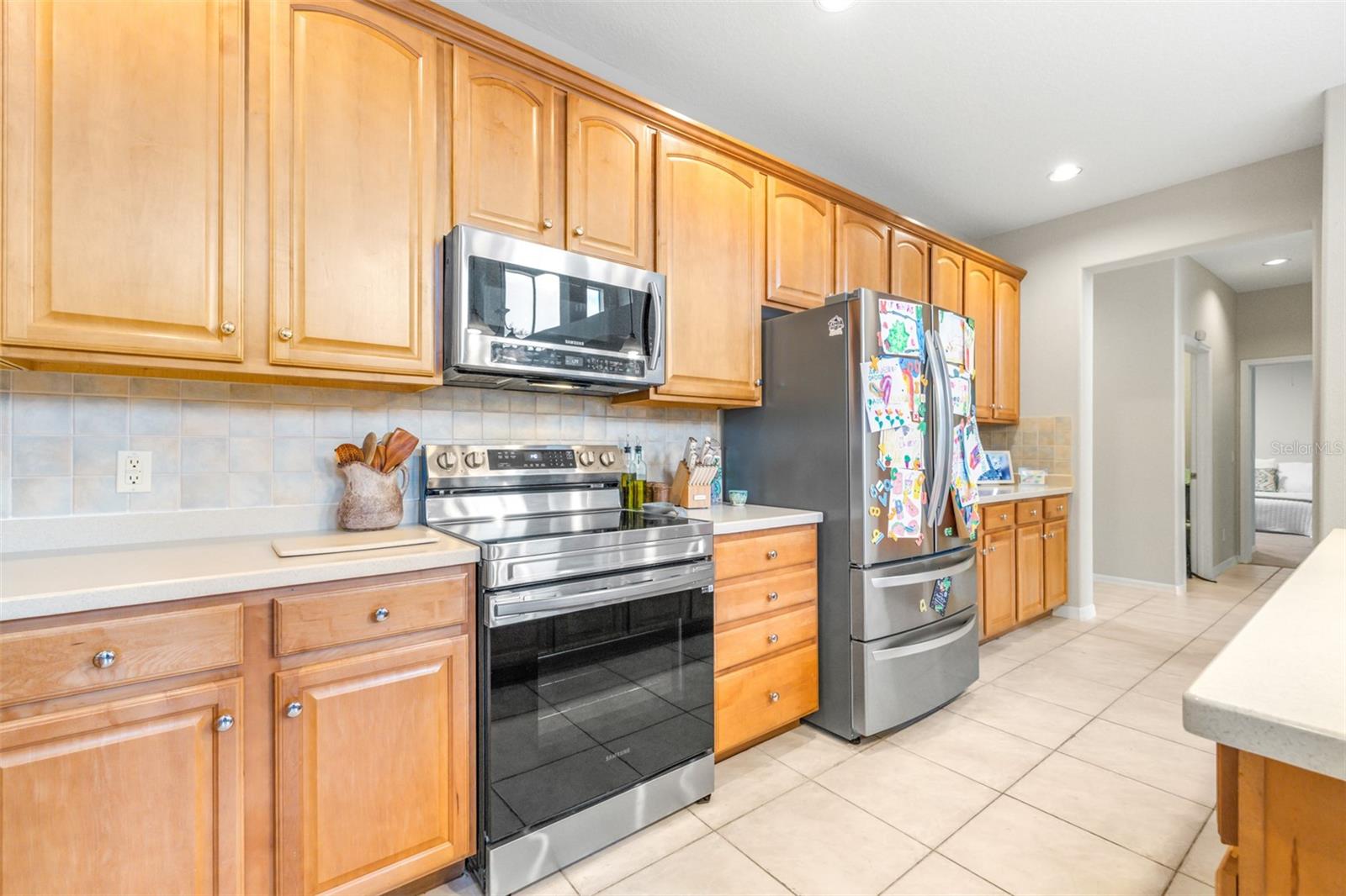 RIVER HILLS COUNTRY CLUB PARCE - Residential