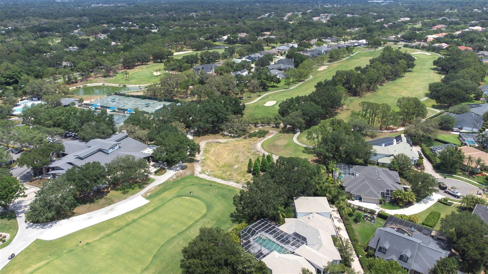 RIVER HILLS COUNTRY CLUB PARCE - Residential