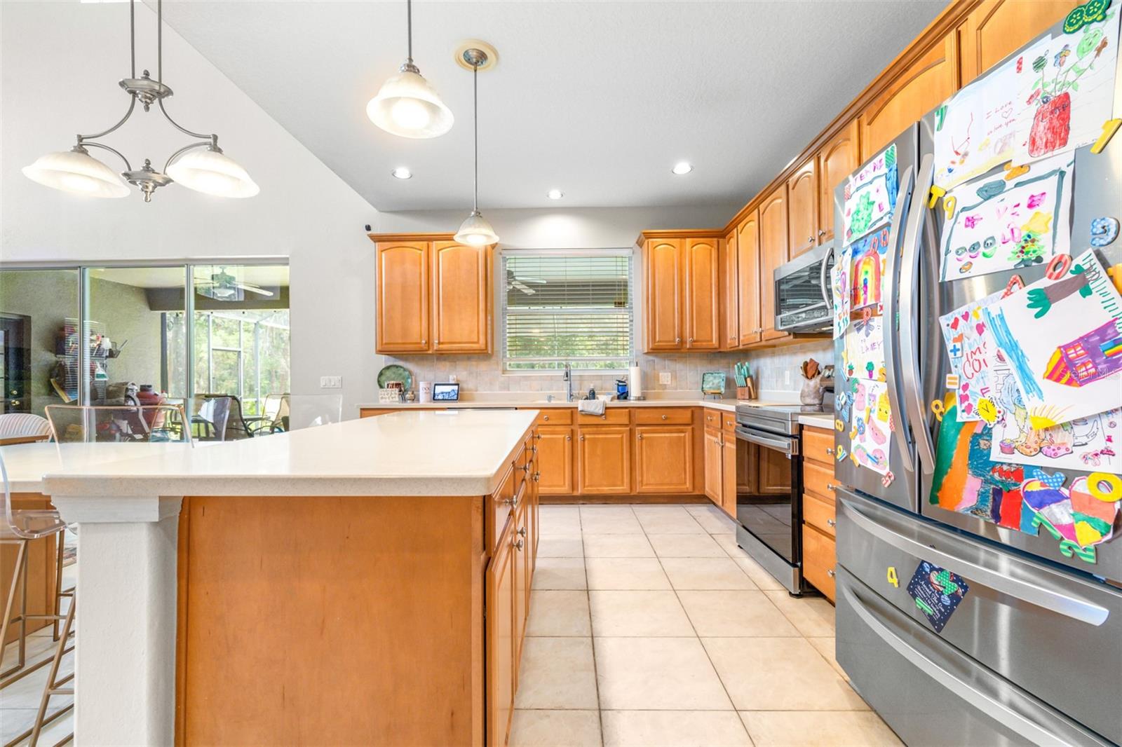 RIVER HILLS COUNTRY CLUB PARCE - Residential