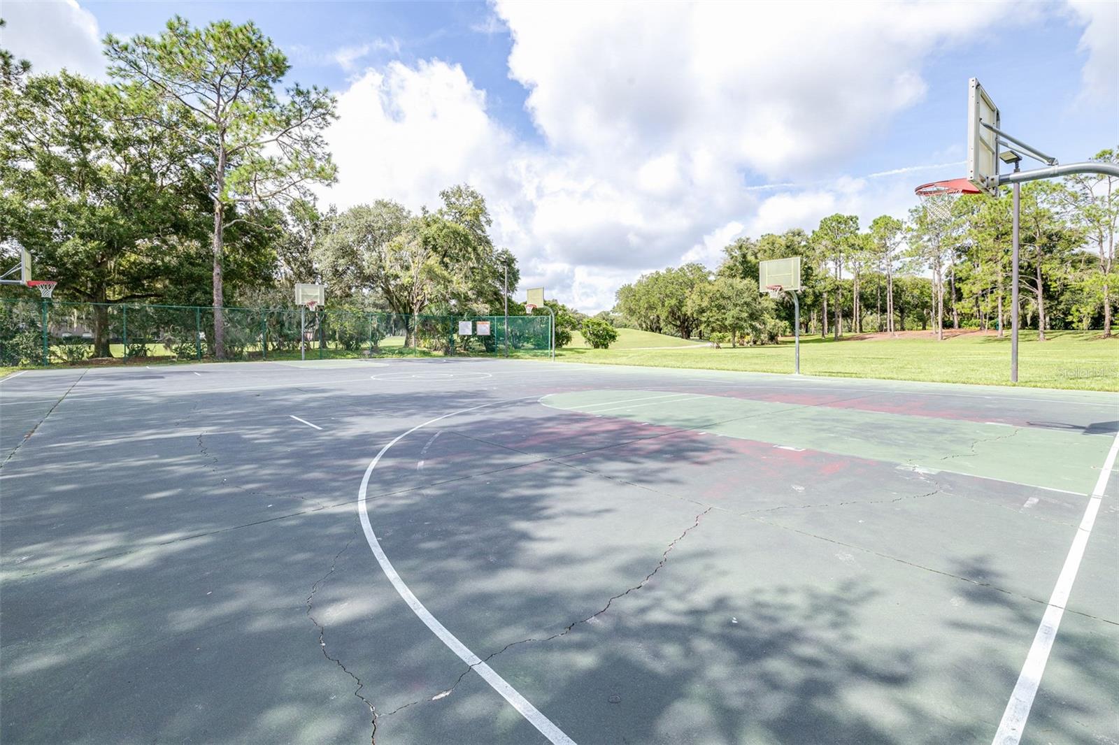 RIVER HILLS COUNTRY CLUB PARCE - Residential