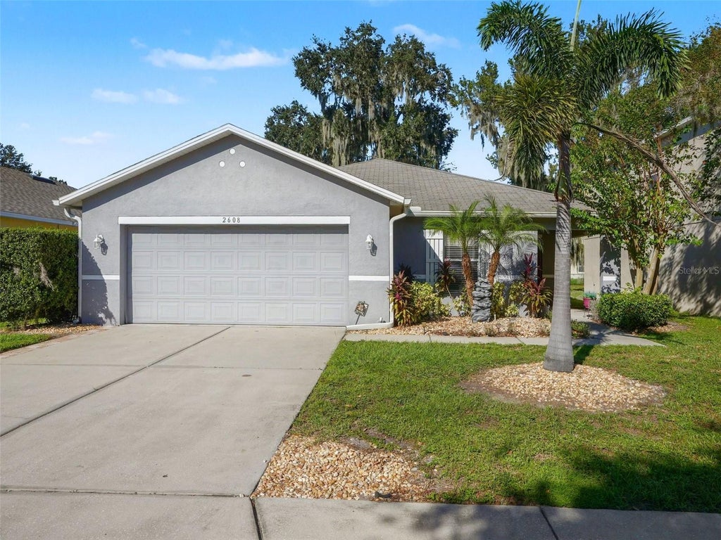 Photo of 2608 Whitewood Road, Mulberry, FL 33860 (MLS # TB8560747)