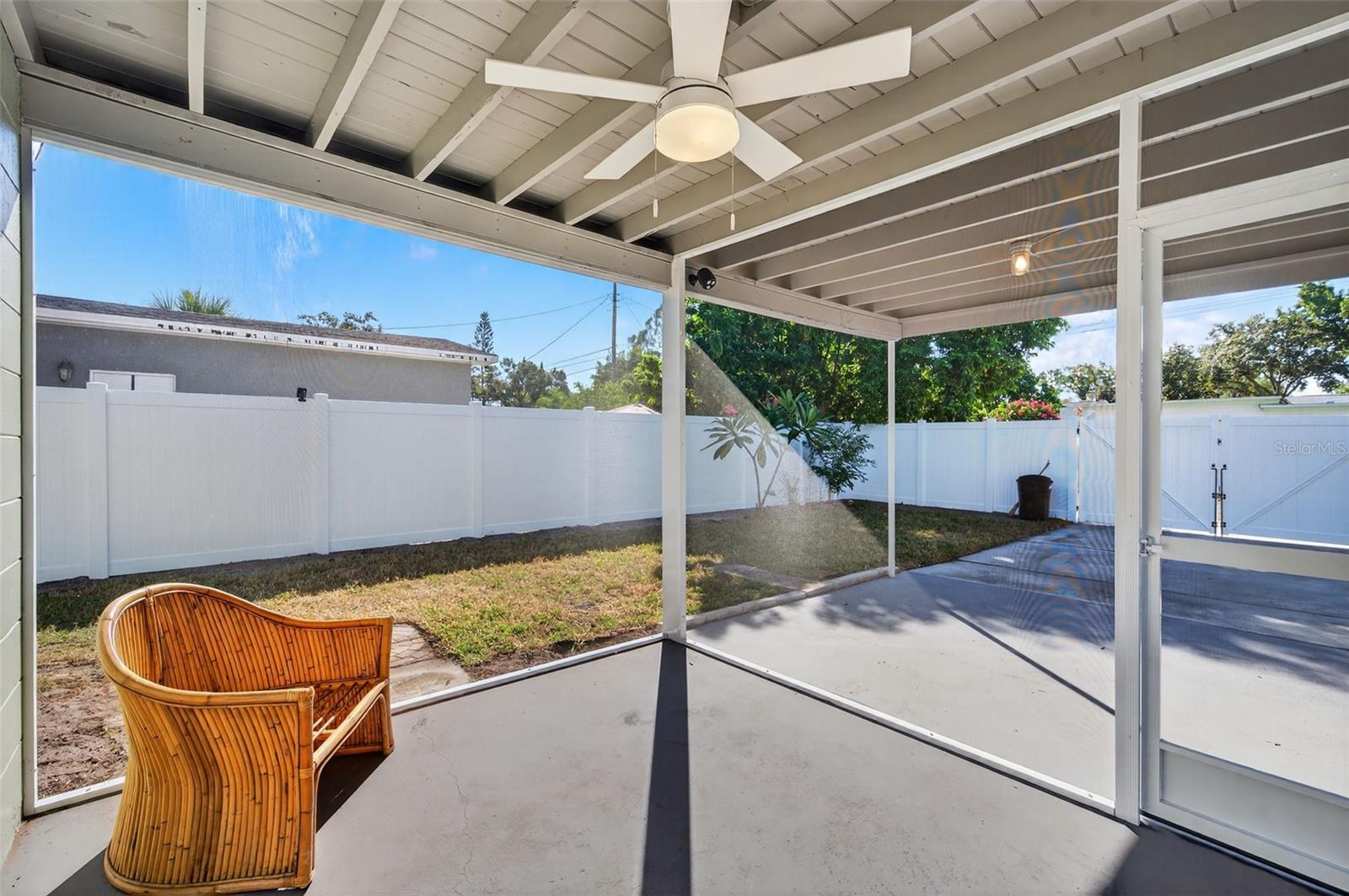 PASADENA GARDENS GULFVIEW SEC - Residential Lease