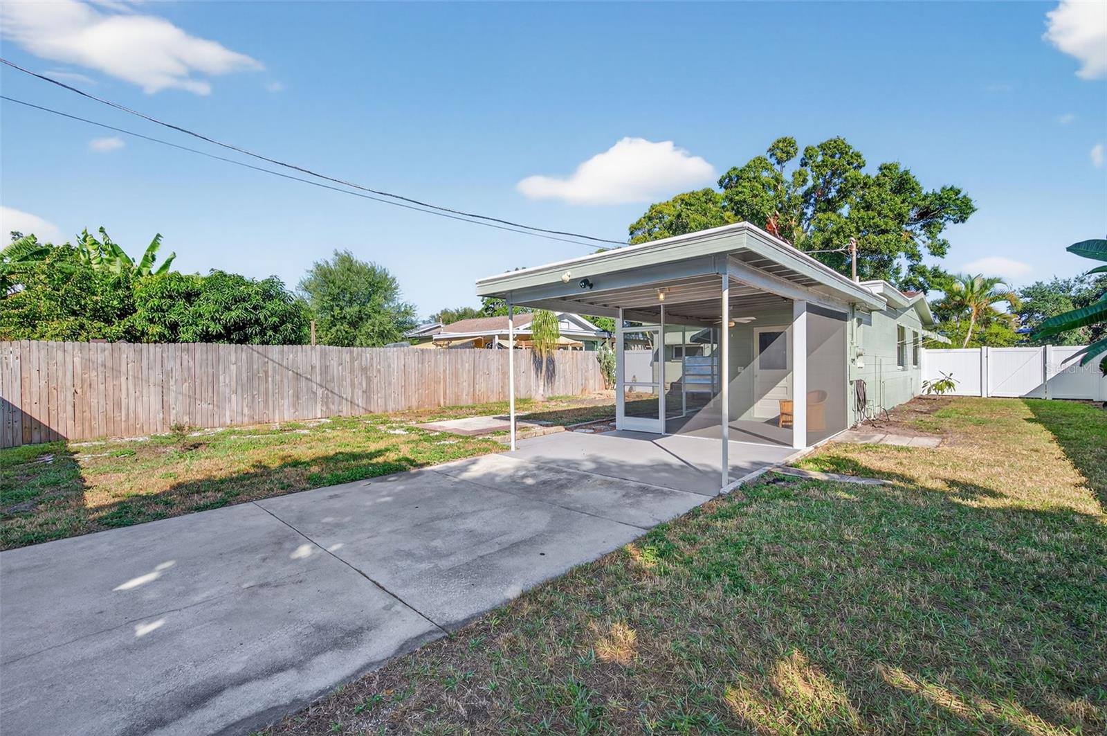 PASADENA GARDENS GULFVIEW SEC - Residential Lease