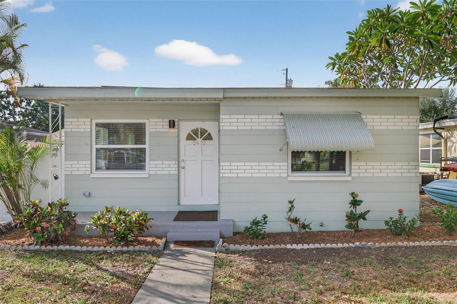 PASADENA GARDENS GULFVIEW SEC - Residential Lease