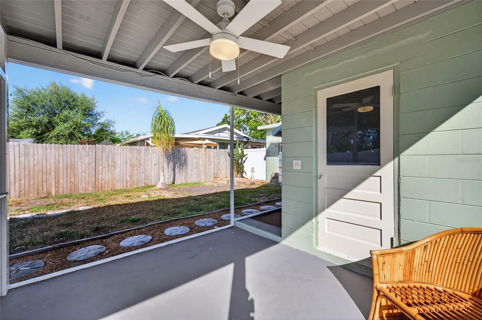 PASADENA GARDENS GULFVIEW SEC - Residential Lease