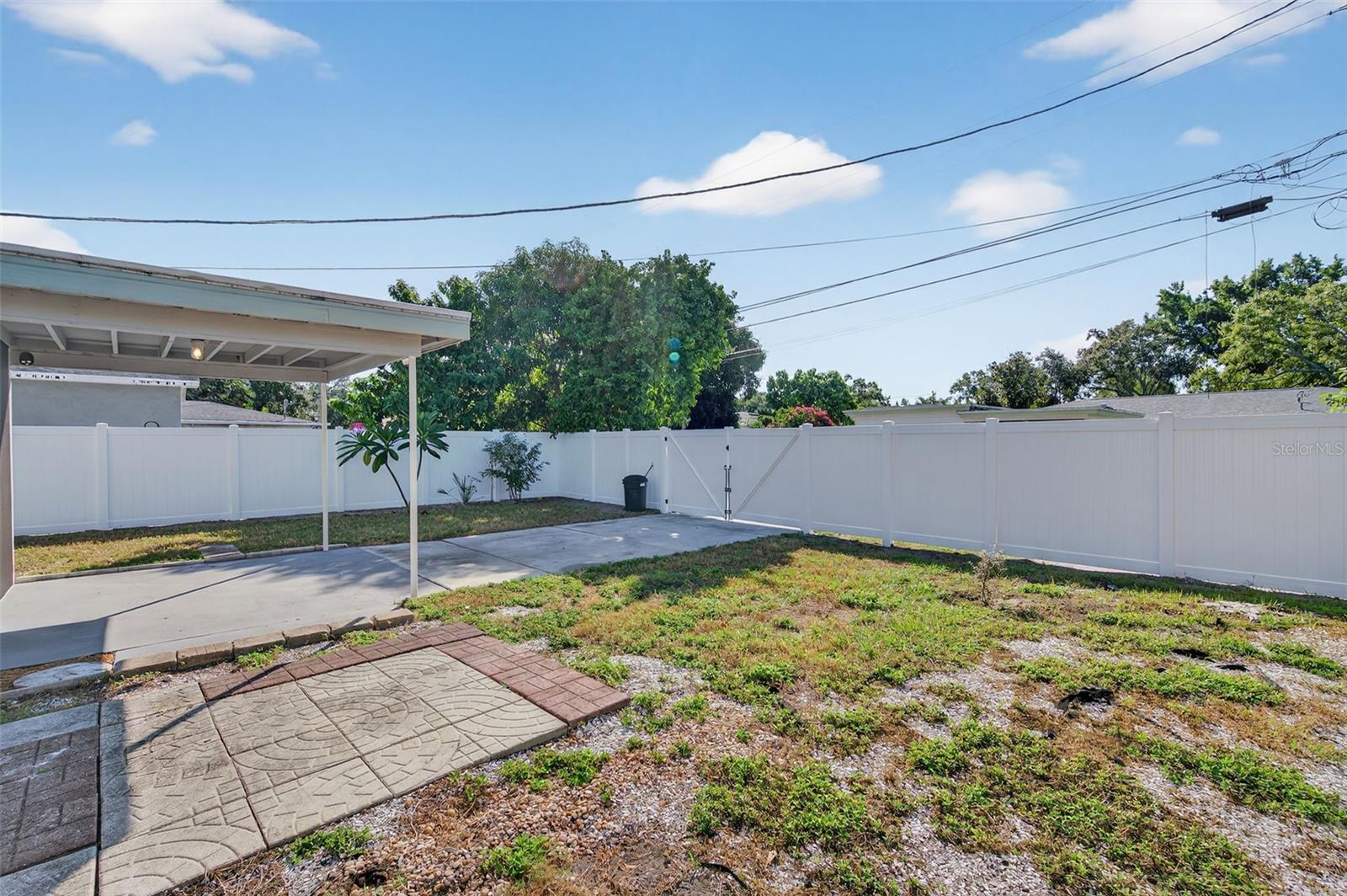 PASADENA GARDENS GULFVIEW SEC - Residential Lease