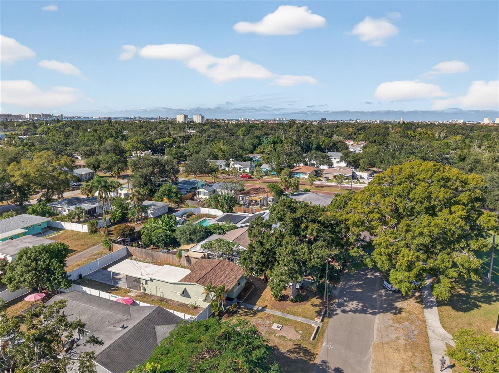 PASADENA GARDENS GULFVIEW SEC - Residential Lease