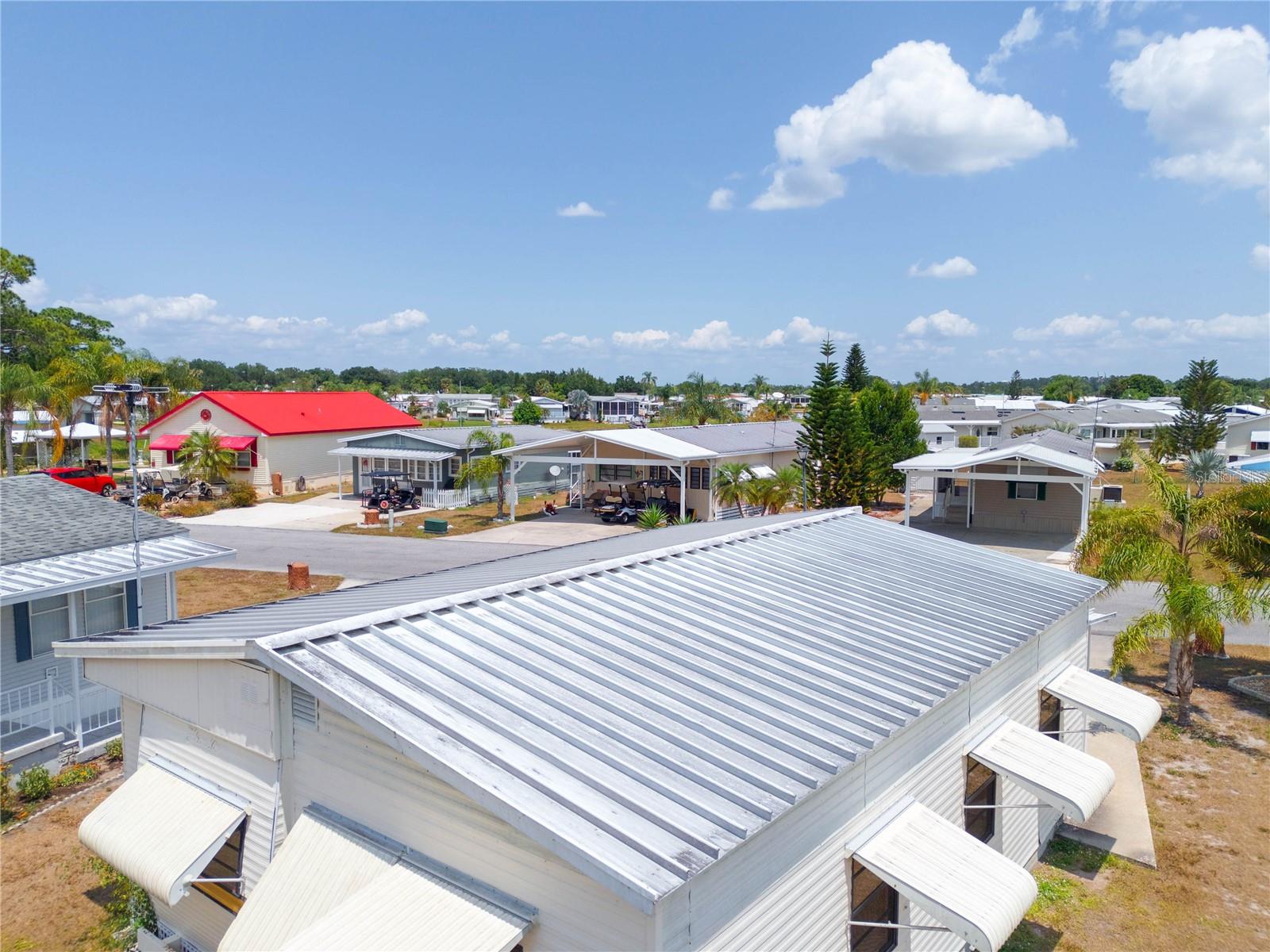 SADDLEBAG LAKE - Residential