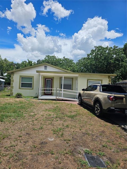 A home in TAMPA