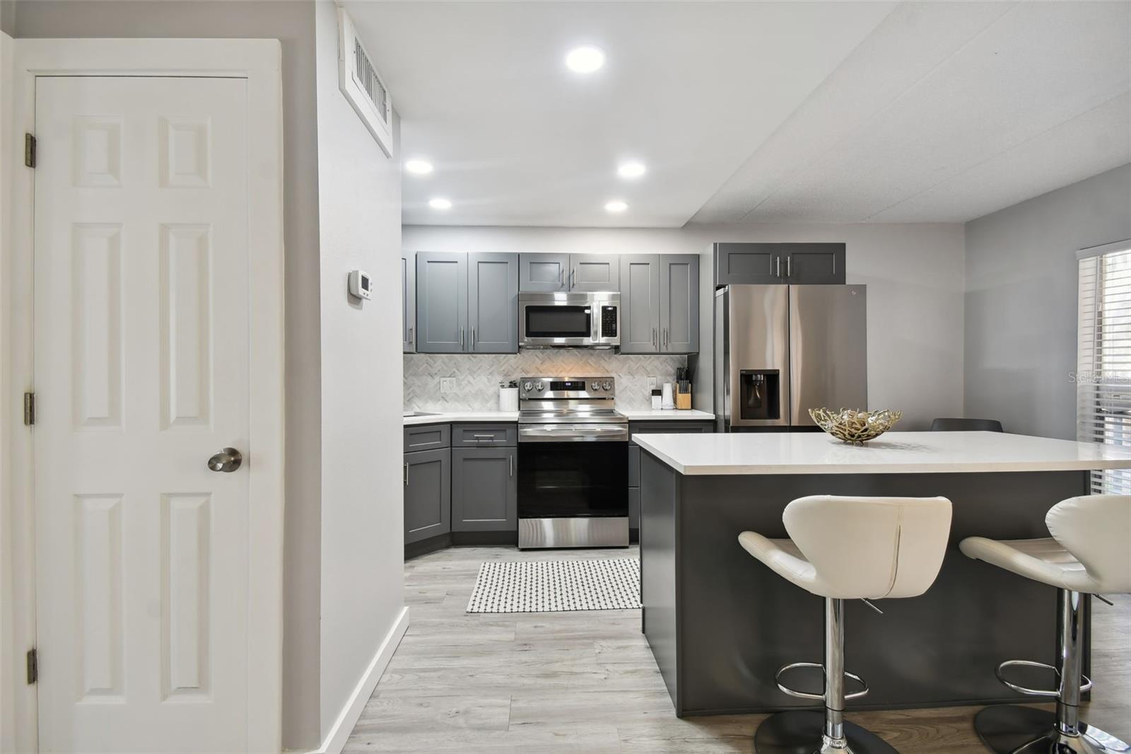 BOCA SHORES CONDO - Residential