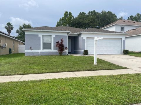 Photo of 252 Elgin Boulevard, Davenport, FL 33897 (MLS # S5130870)
