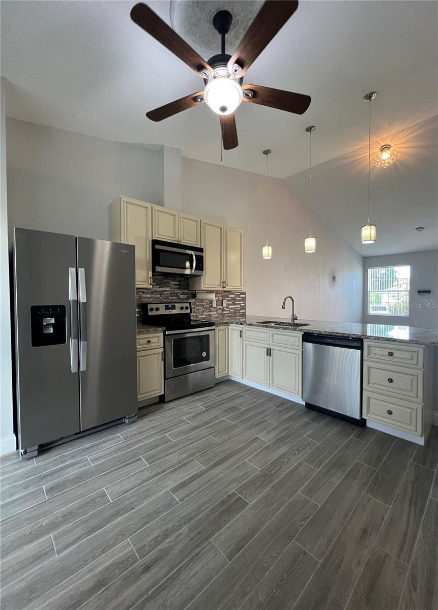 PALM COAST SEC 27 BLK 58 & 59 - Residential Lease