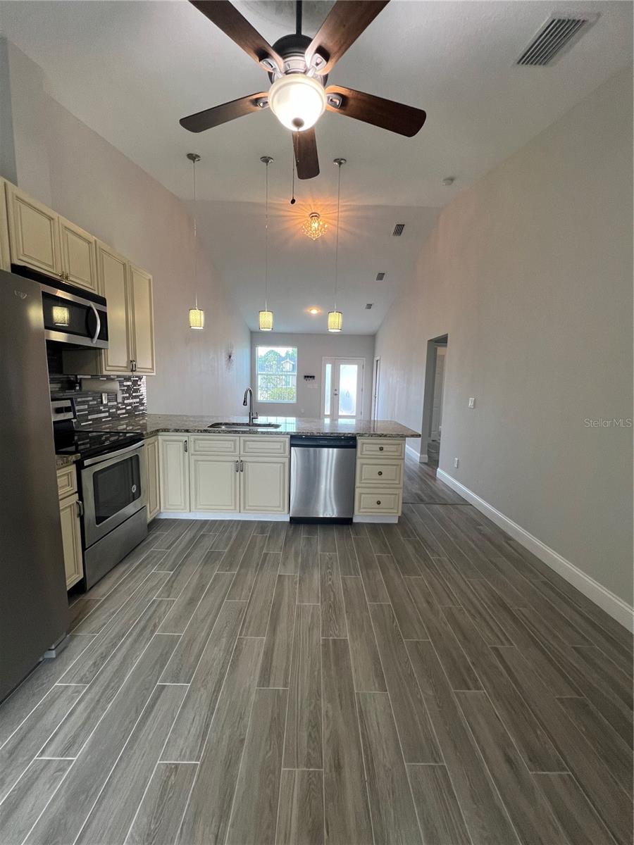 PALM COAST SEC 27 BLK 58 & 59 - Residential Lease