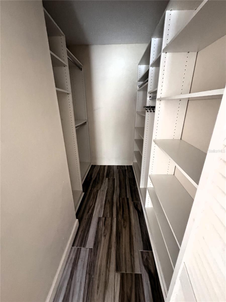 PINE RIDGE AT LAKE TARPON VILLAGE - Residential Lease