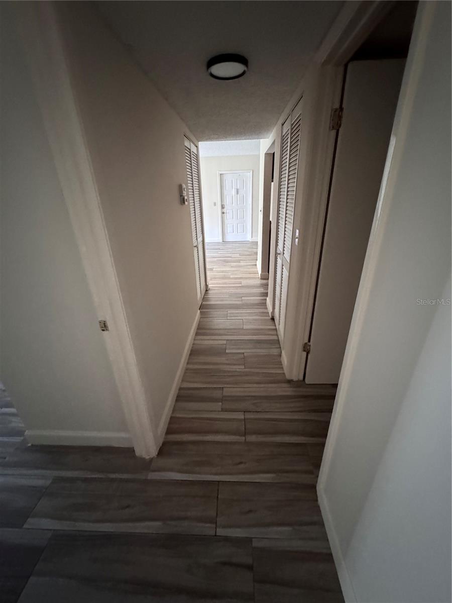 PINE RIDGE AT LAKE TARPON VILLAGE - Residential Lease