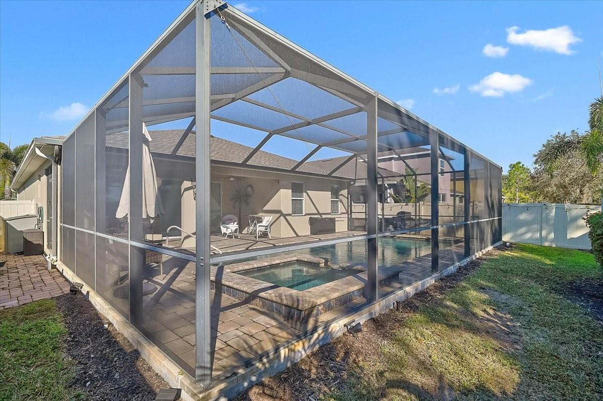 FAIRWAYS/BENT TREE - Residential