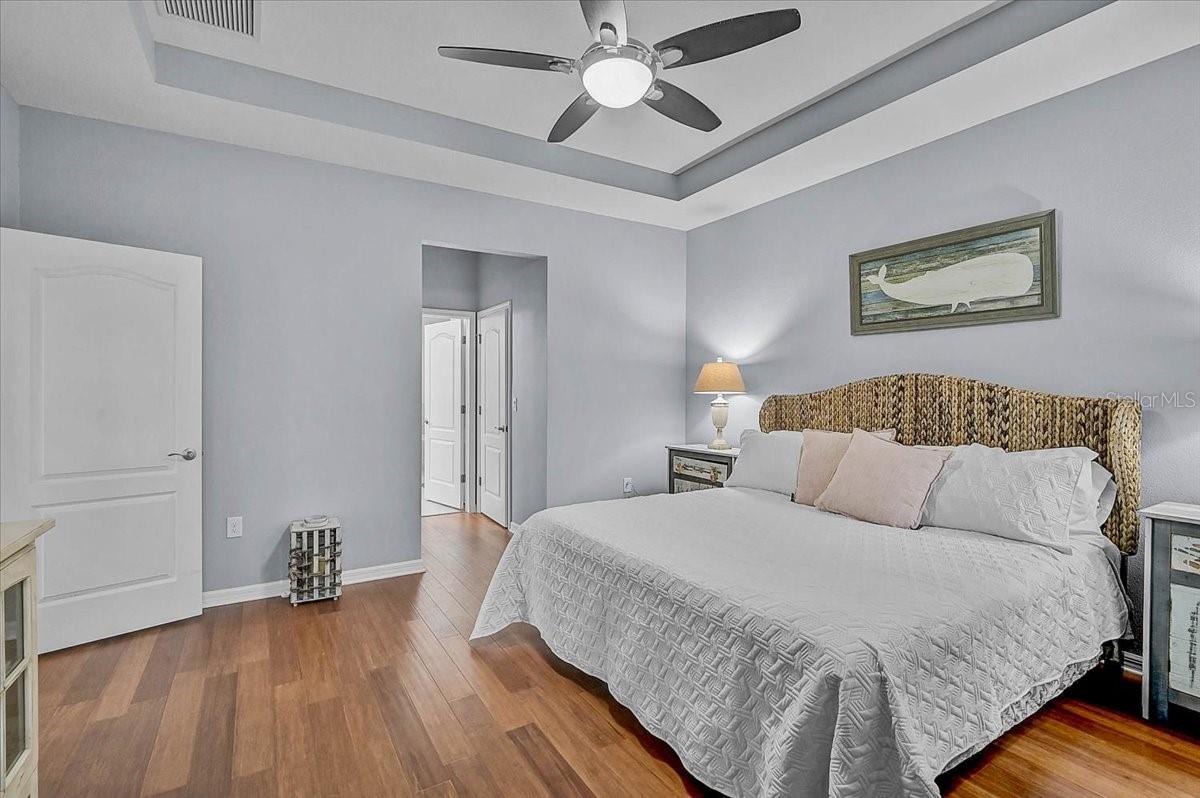 FAIRWAYS/BENT TREE - Residential