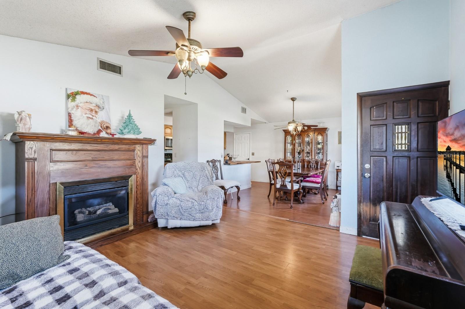 BRANDY HILLS UNIT 01 - Residential