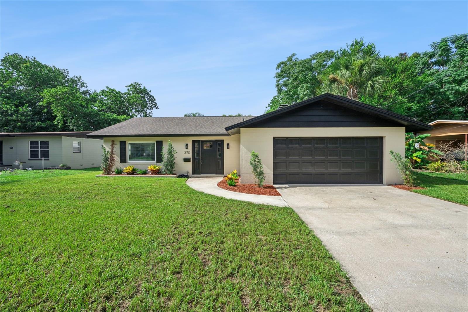 370 SULTANA LANE