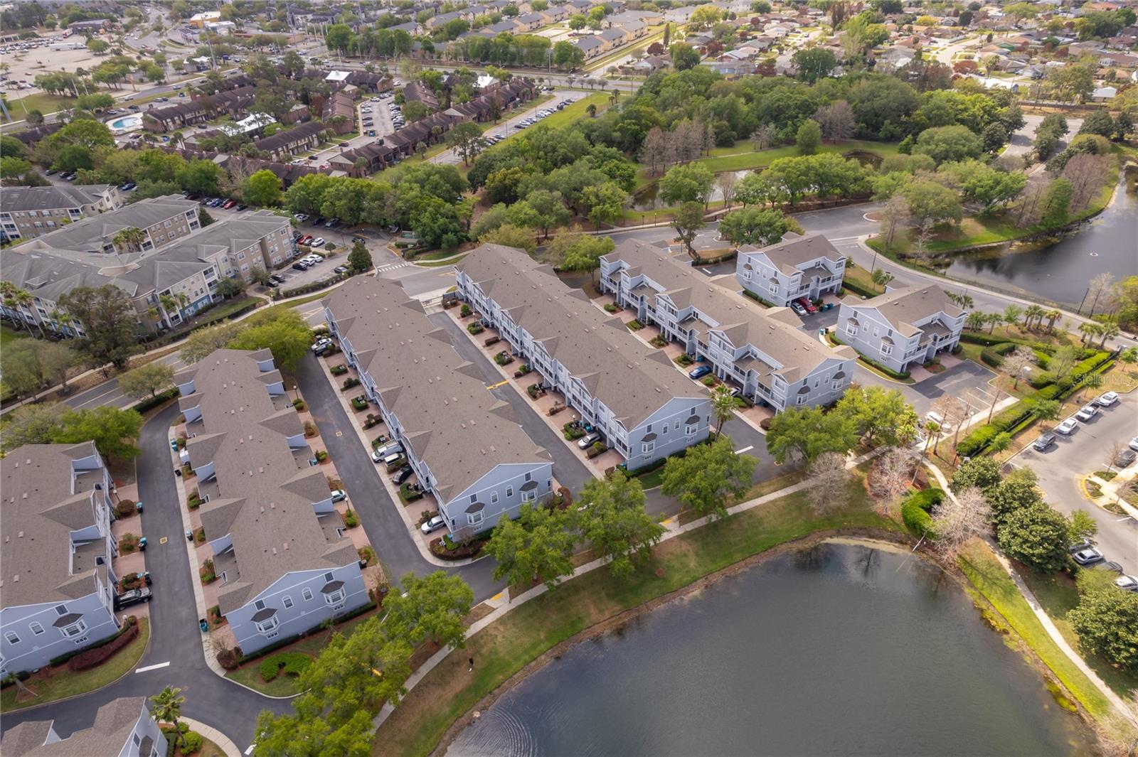 ESTATES/PK CENTRAL CONDO - Residential