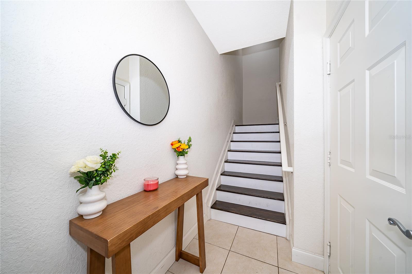 ESTATES/PK CENTRAL CONDO - Residential