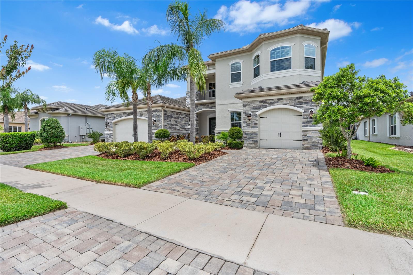 2321 HOLLOW FOREST COURT