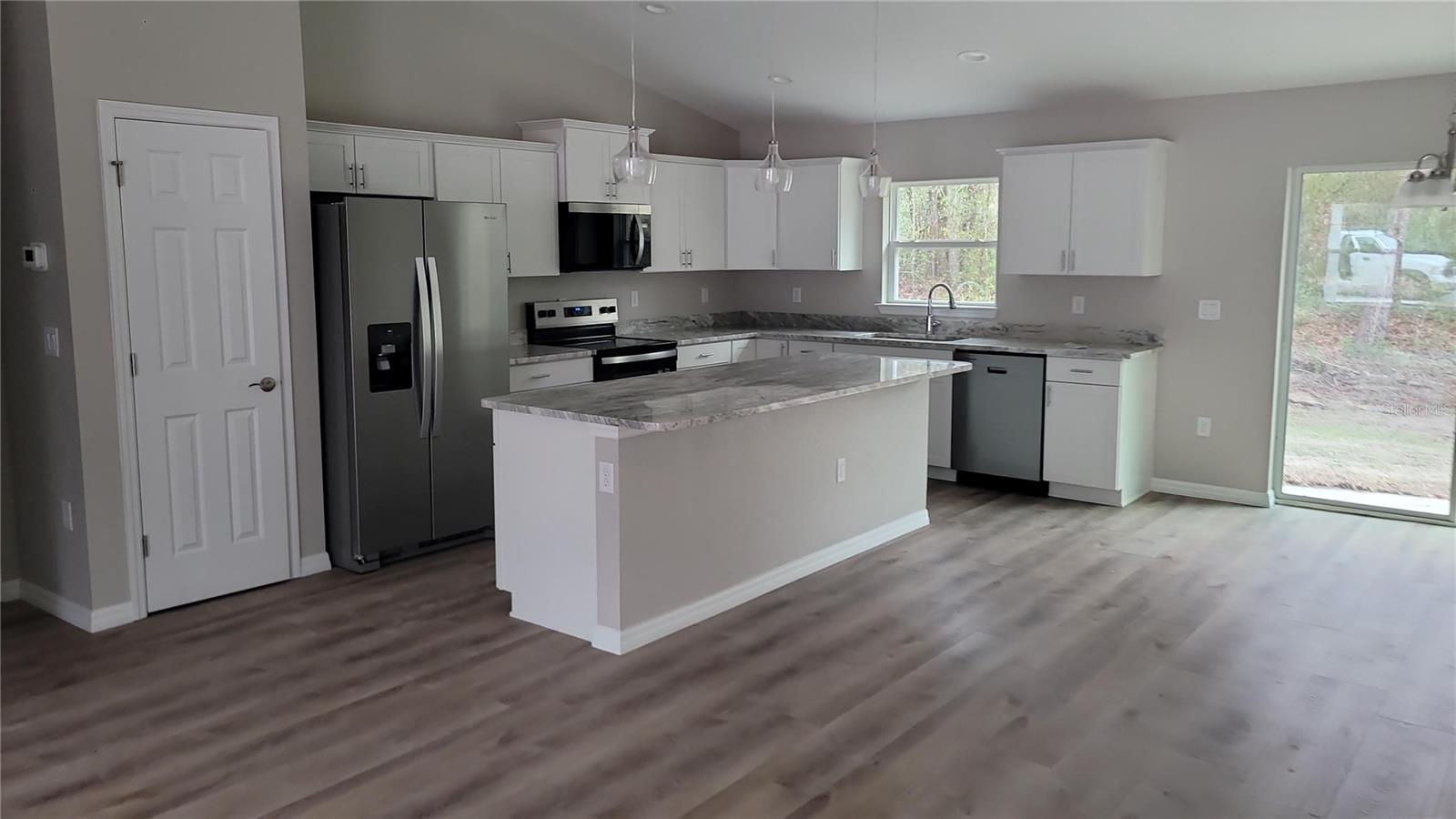 CITRUS SPGS UNIT 18 - Residential