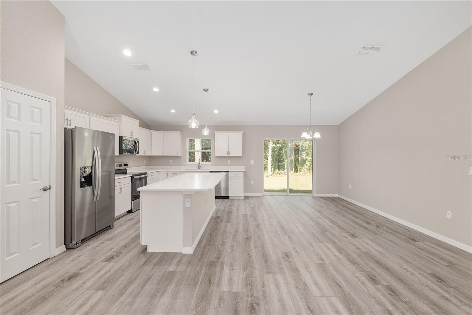 CITRUS SPGS UNIT 18 - Residential