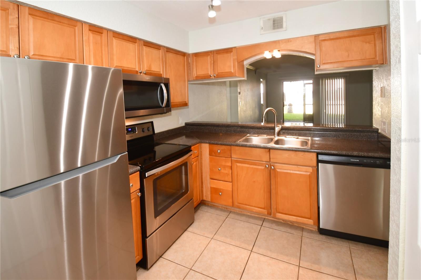 BELLA VISTA ON LAKE - Residential Lease